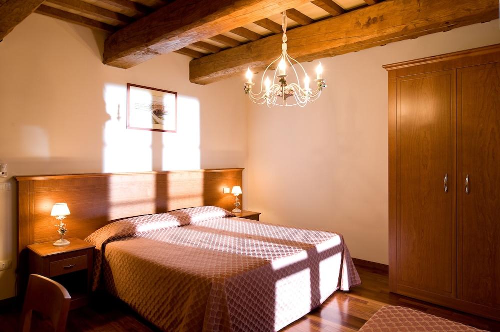 Agriturismo Le Rondini Di Francesco Di Assisi Cannara Extérieur photo