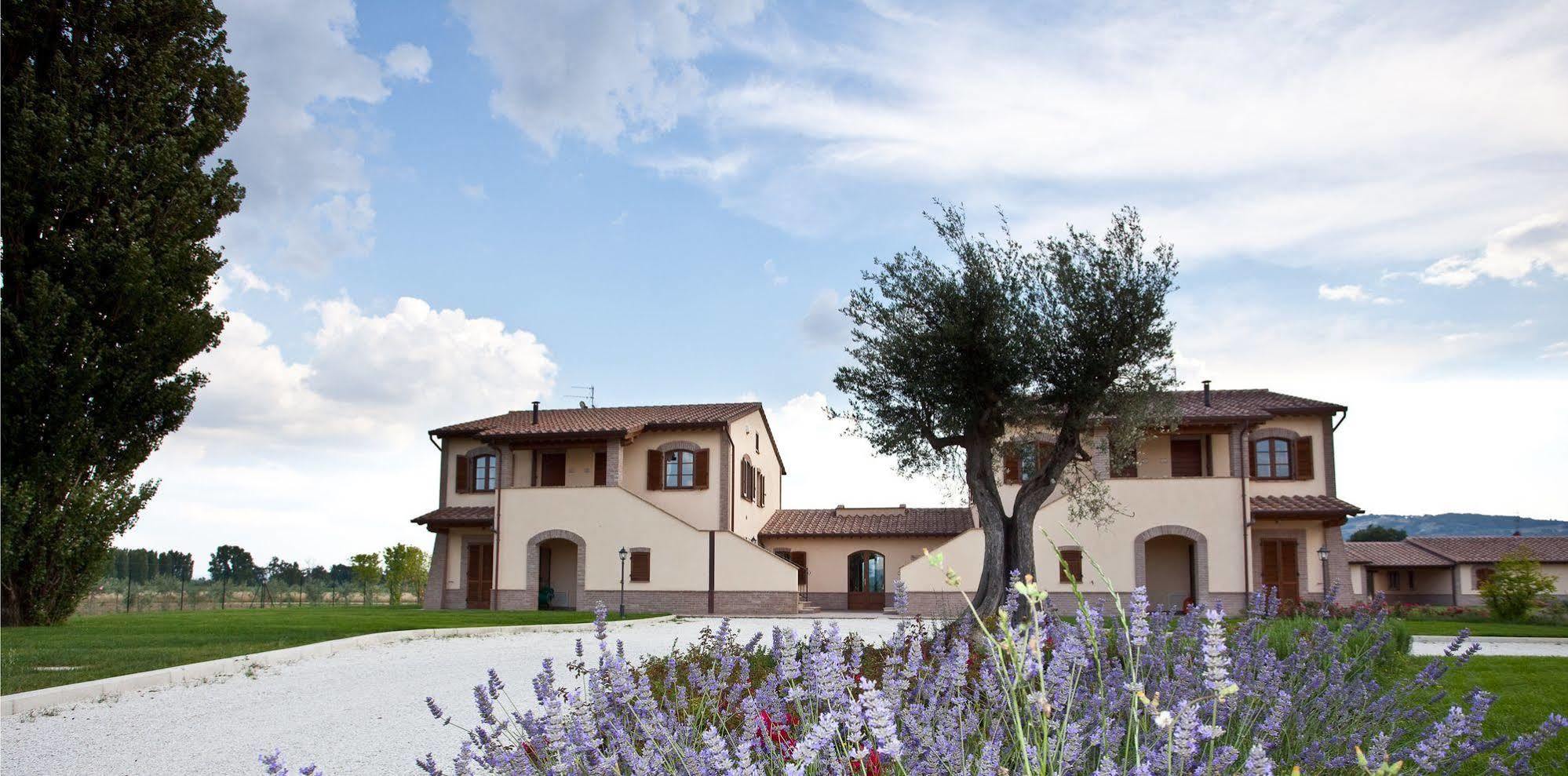 Agriturismo Le Rondini Di Francesco Di Assisi Cannara Extérieur photo